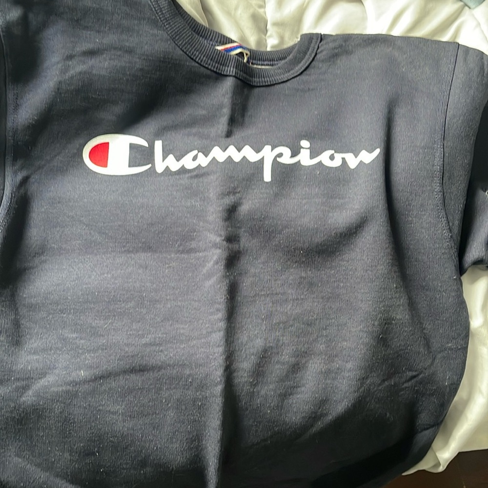 Champion Crewneck Navy size small